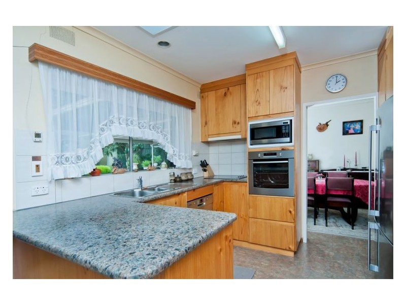 26 Delange Avenue, Banksia Park SA 5091