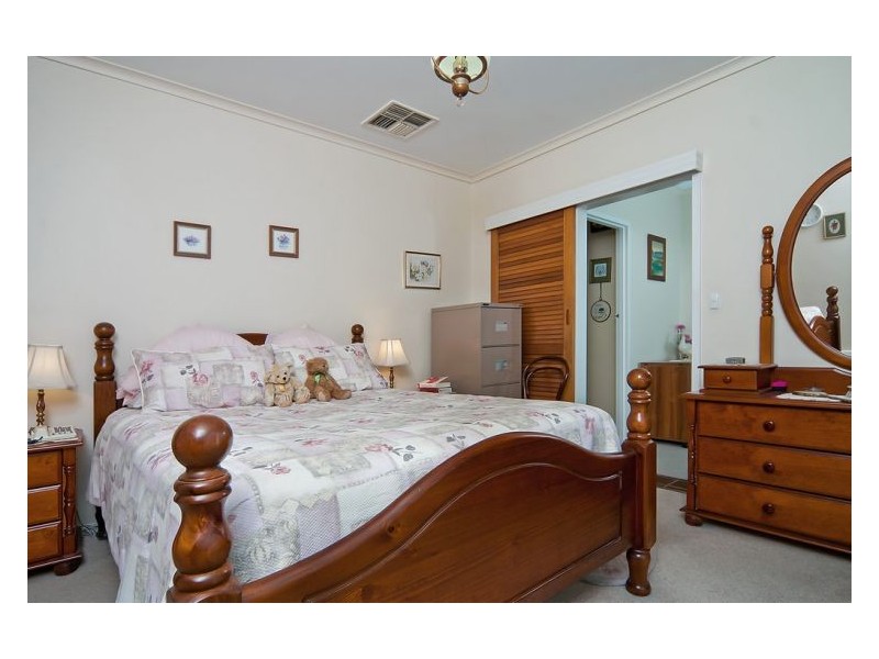 26 Delange Avenue, Banksia Park SA 5091