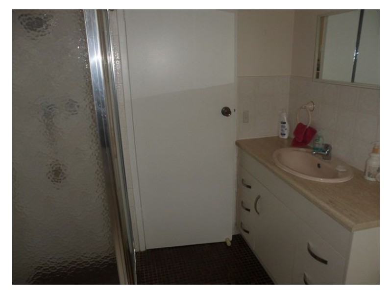 1/1 Doulgas Avenue, Salisbury SA 5108