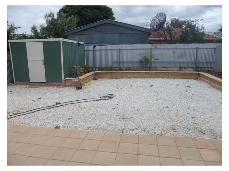 12a Leabrook Avenue, Para Hills SA 5096