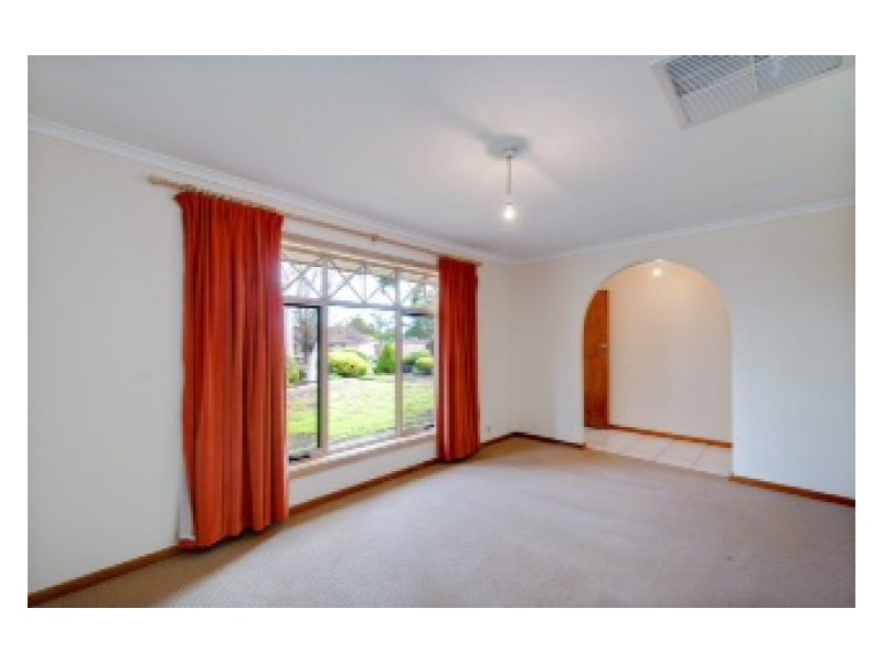 7 Park Lake Drive, Wynn Vale SA 5127