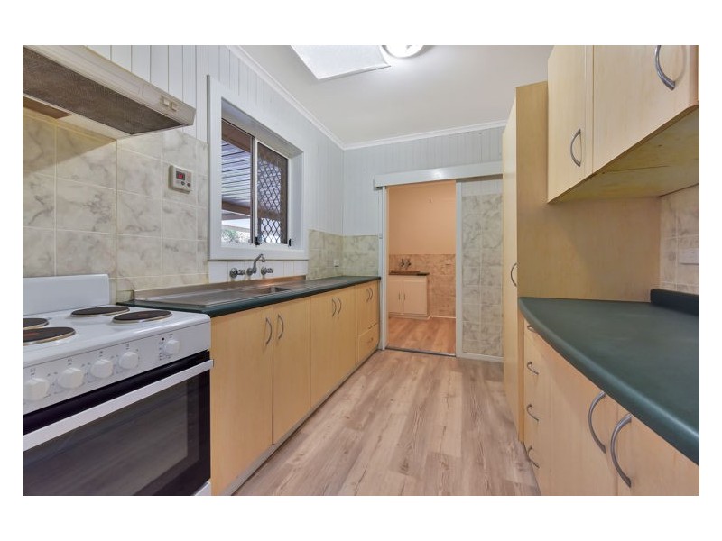 15 Crittenden Road, Smithfield Plains SA 5114
