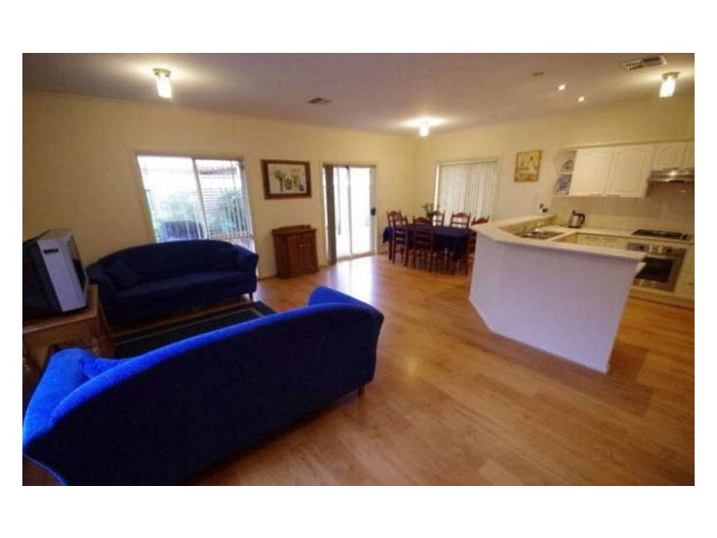 2 Banrock Place, Mawson Lakes SA 5095