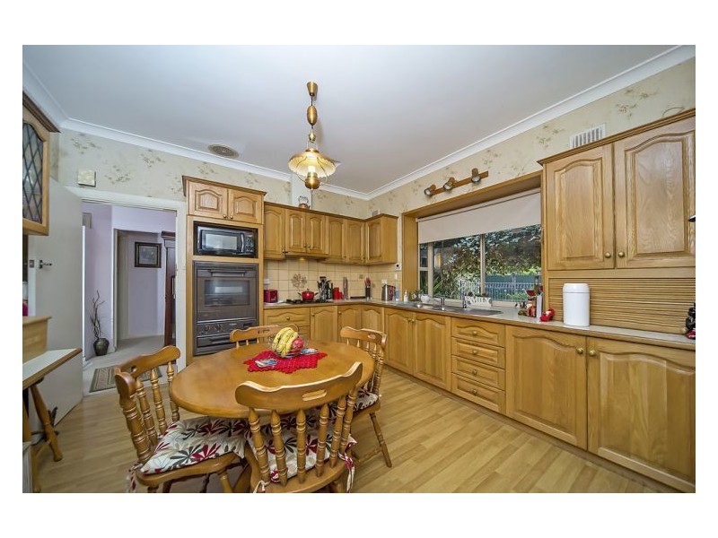 35 Lawrie Avenue, Salisbury SA 5108