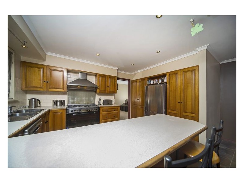 5 Gladman Close, Hillbank SA 5112