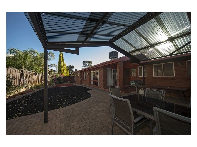 5 Gladman Close, Hillbank SA 5112