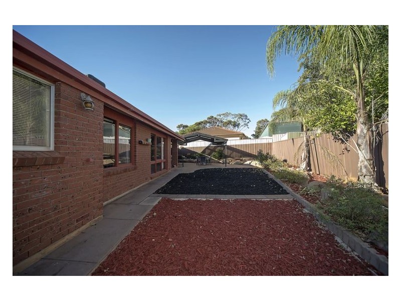 5 Gladman Close, Hillbank SA 5112