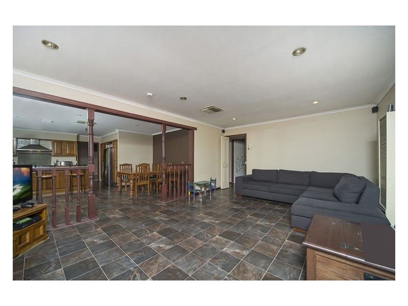 5 Gladman Close, Hillbank SA 5112