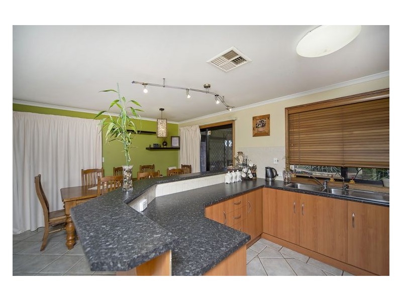 18 Thorne Street, Paralowie SA 5108