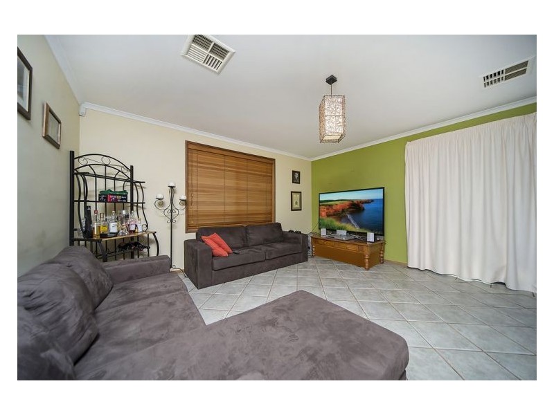 18 Thorne Street, Paralowie SA 5108