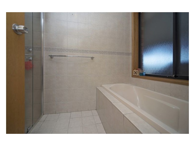 18 Thorne Street, Paralowie SA 5108