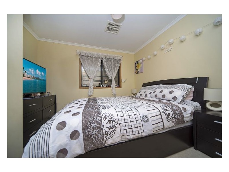 18 Thorne Street, Paralowie SA 5108