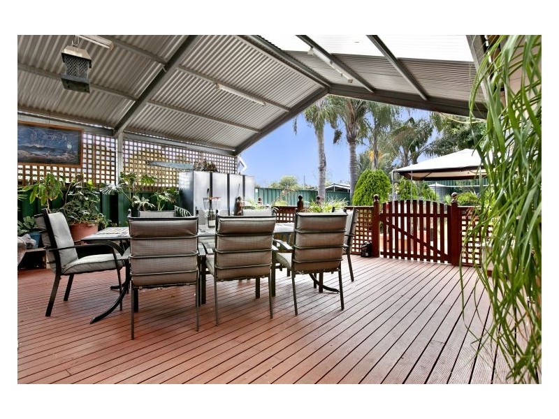 2 Granada Avenue, Gulfview Heights SA 5096