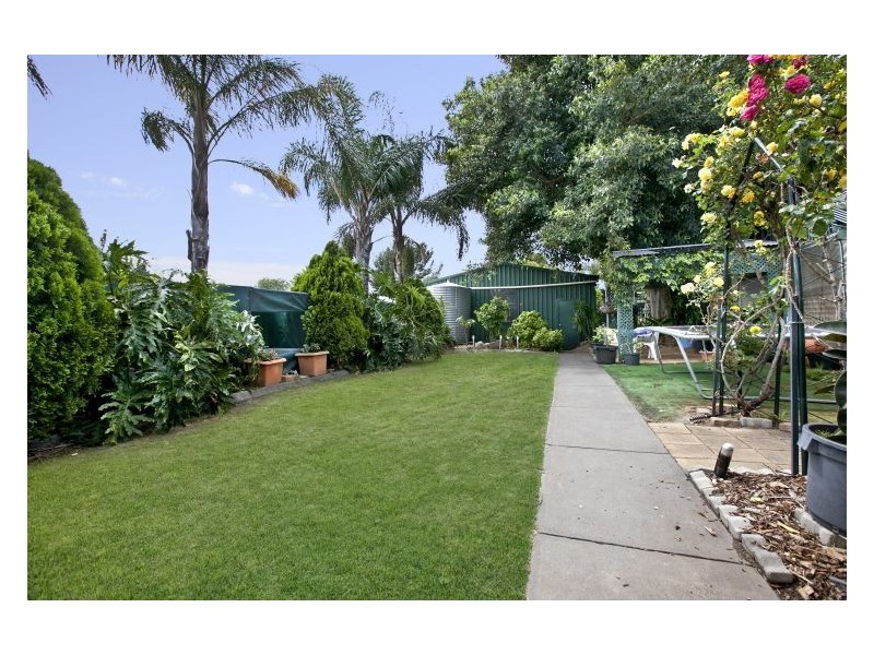 2 Granada Avenue, Gulfview Heights SA 5096