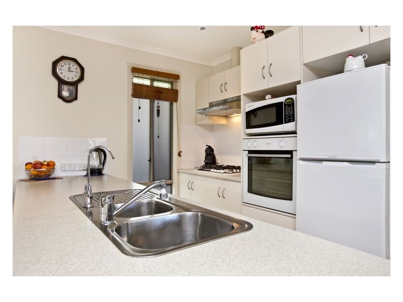 2 Granada Avenue, Gulfview Heights SA 5096