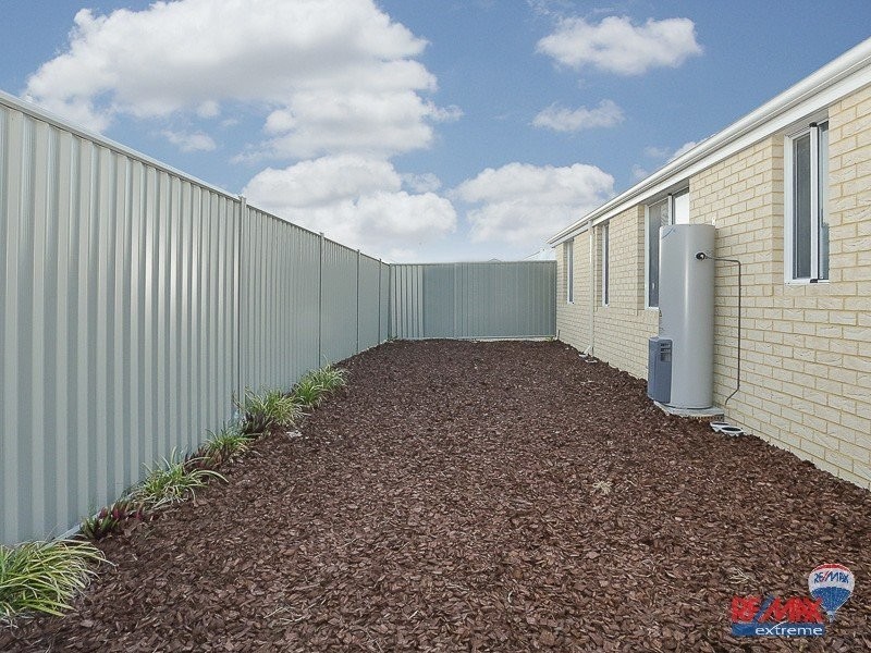 66 Cinnabar Drive, Eglinton WA 6034