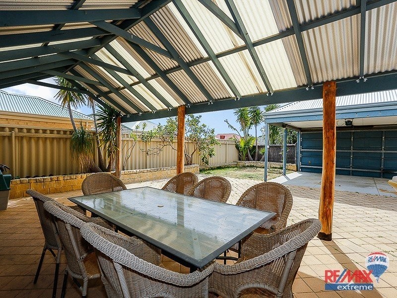 33 Itchen Loop, Butler WA 6036