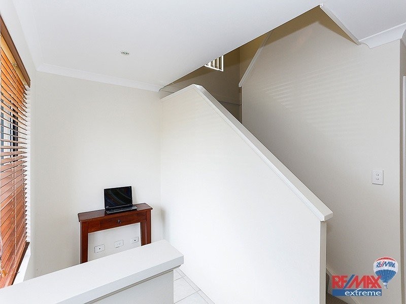 33 Itchen Loop, Butler WA 6036