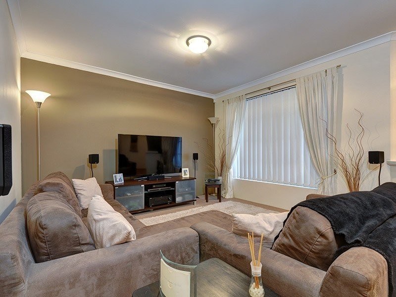 65 Camborne Parkway, Butler WA 6036