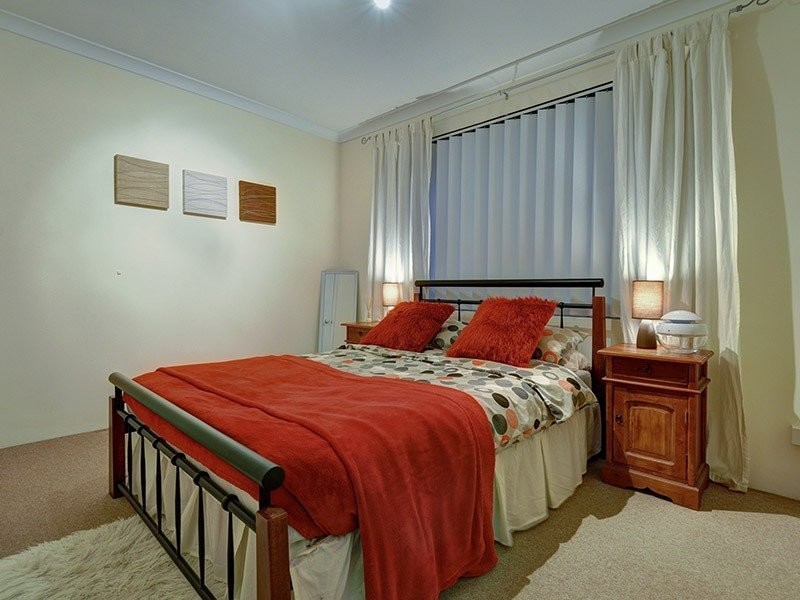 65 Camborne Parkway, Butler WA 6036