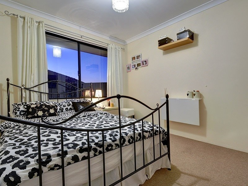 65 Camborne Parkway, Butler WA 6036