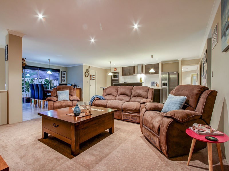 47 Dirleton Loop, Butler WA 6036