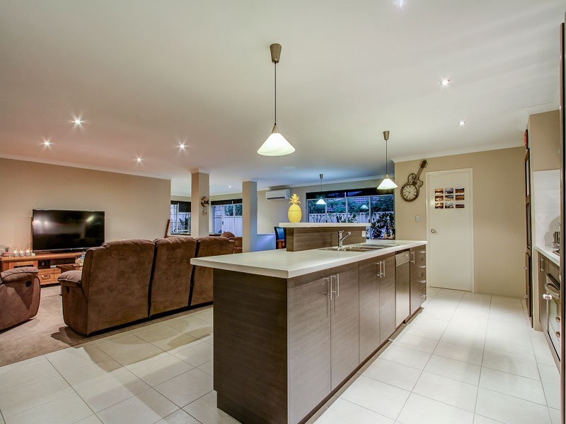 47 Dirleton Loop, Butler WA 6036