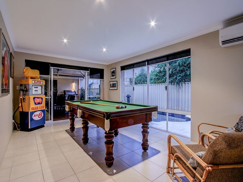 47 Dirleton Loop, Butler WA 6036