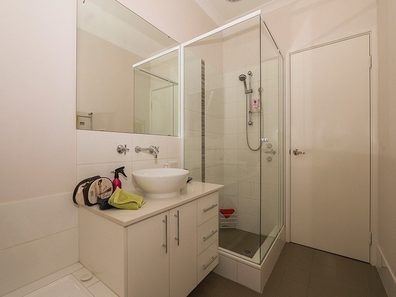 14 Seabird Bend, Jindalee WA 6036