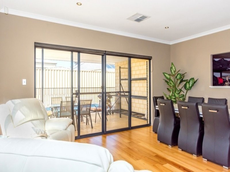 5 Portland Way, Ridgewood WA 6030