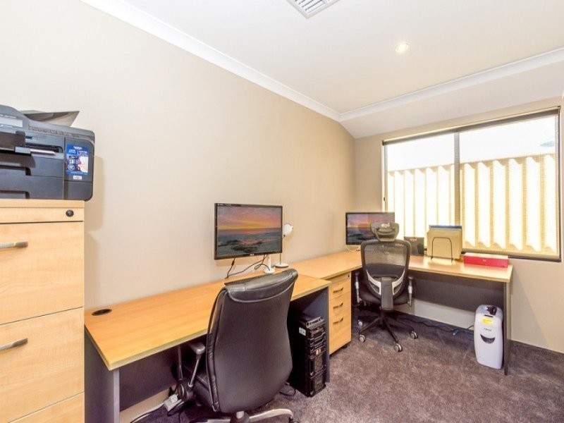 5 Portland Way, Ridgewood WA 6030