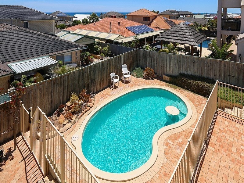 49 Dartmouth Circle, Quinns Rocks WA 6030