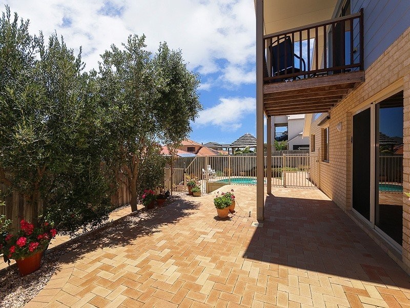 49 Dartmouth Circle, Quinns Rocks WA 6030