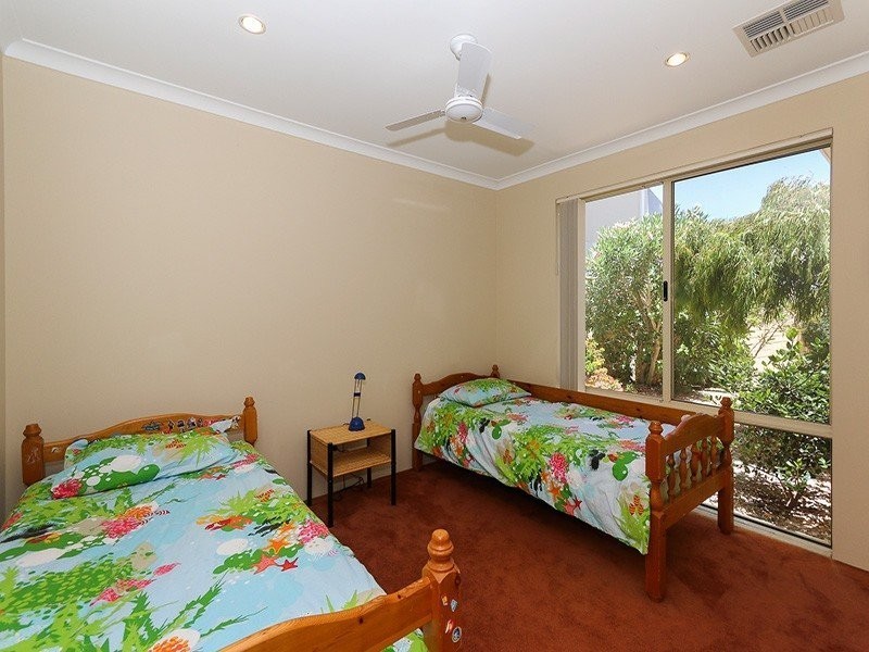 49 Dartmouth Circle, Quinns Rocks WA 6030