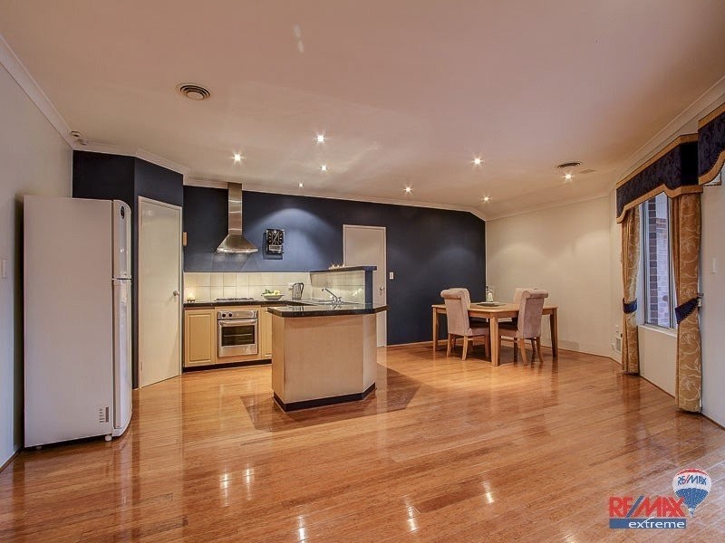 27 Elkington Mews, Clarkson WA 6030