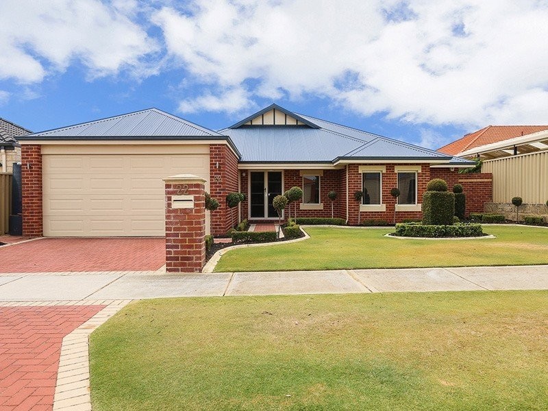22 Ammanford Crescent, Butler WA 6036