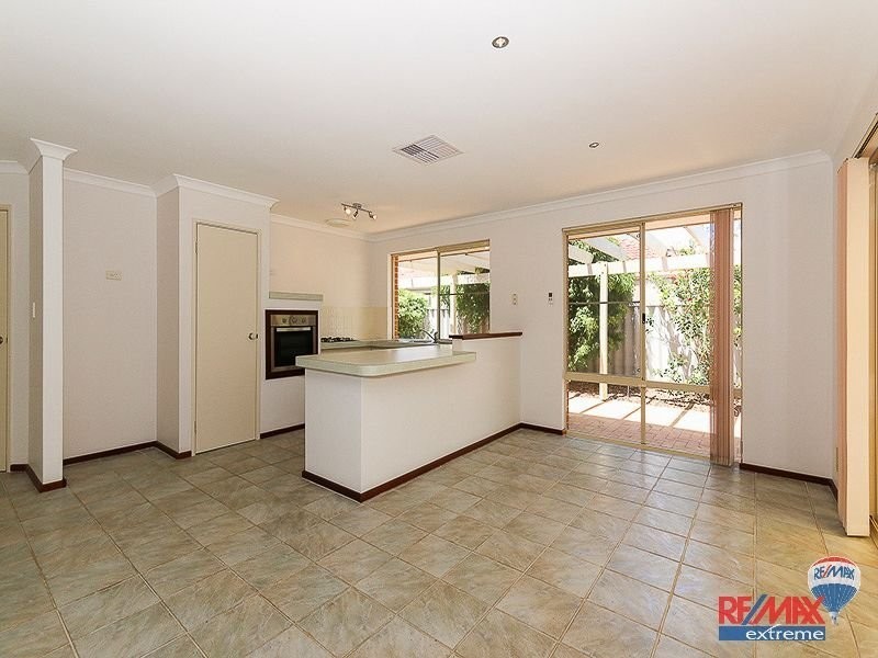 24 Wakefield Mews, Quinns Rocks WA 6030