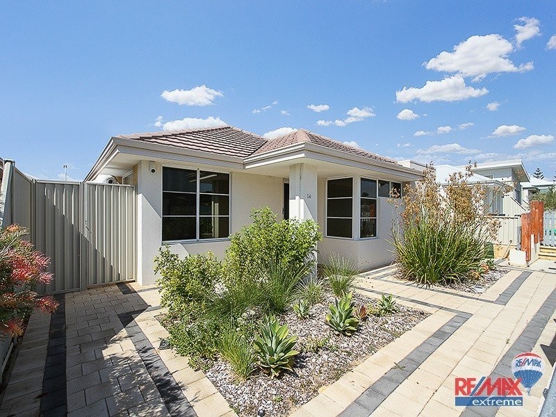 14 Bluewater Drive, Alkimos WA 6038