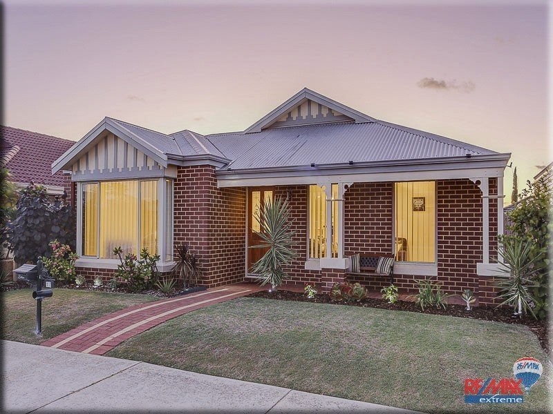 12 Moorlinch Street, Butler WA 6036