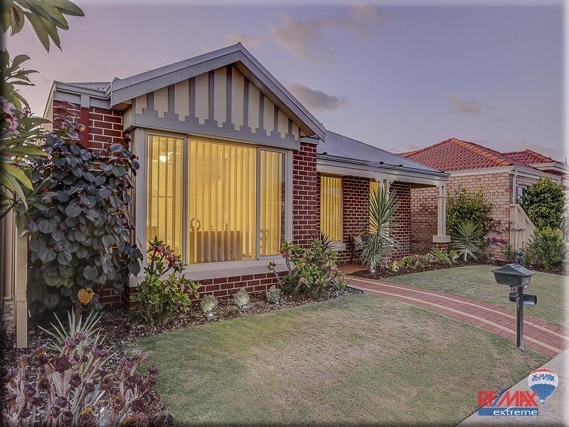 12 Moorlinch Street, Butler WA 6036