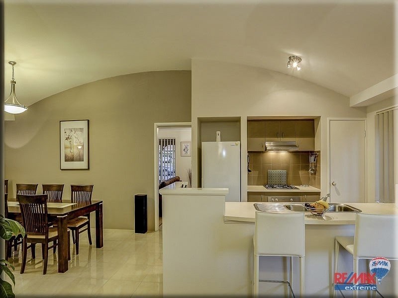 12 Moorlinch Street, Butler WA 6036