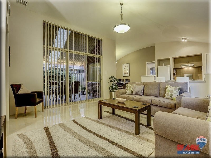 12 Moorlinch Street, Butler WA 6036