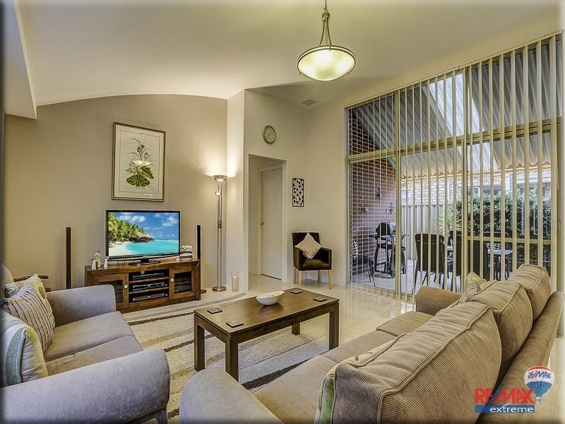 12 Moorlinch Street, Butler WA 6036