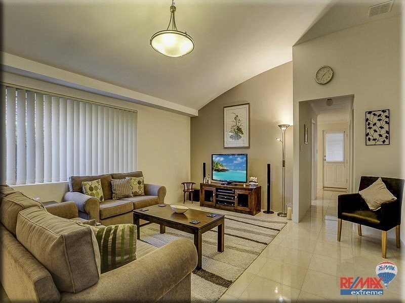 12 Moorlinch Street, Butler WA 6036