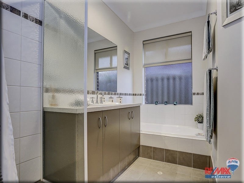 12 Moorlinch Street, Butler WA 6036