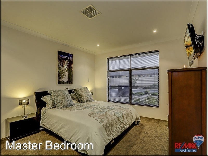 1 Pravia Way, Alkimos WA 6038