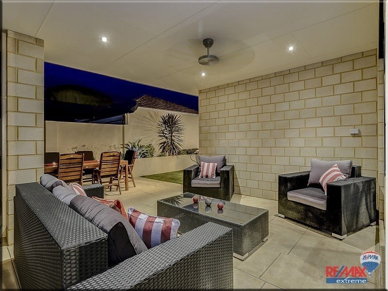 1 Pravia Way, Alkimos WA 6038