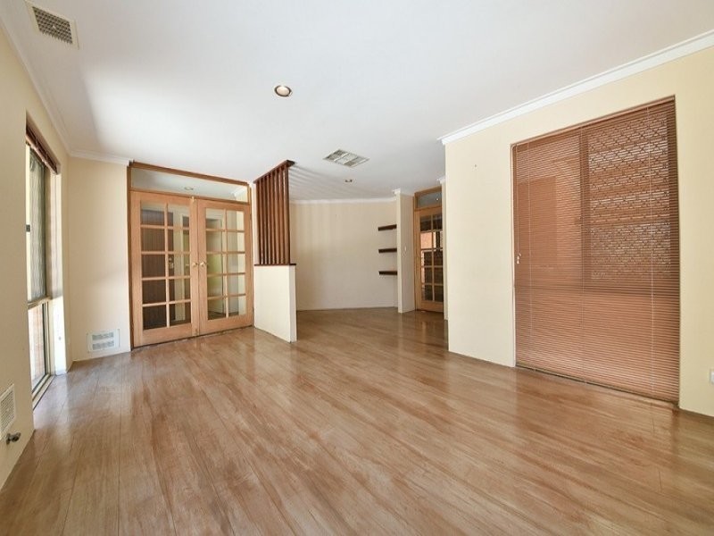 44 Wandearah Way, Kingsley WA 6026