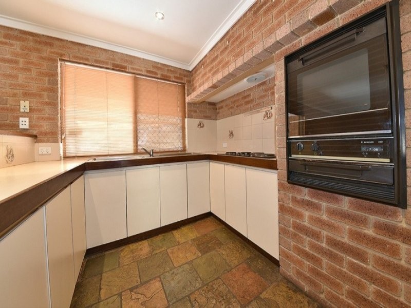 44 Wandearah Way, Kingsley WA 6026