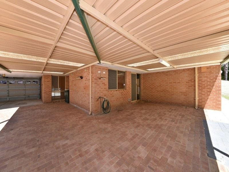 44 Wandearah Way, Kingsley WA 6026